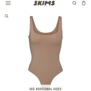 Skims essential scoop neck bodysuit
